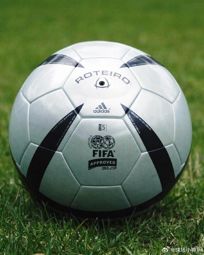 即时比分手机应用界面展示