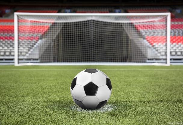 专业体育记者使用即时比分手机工作